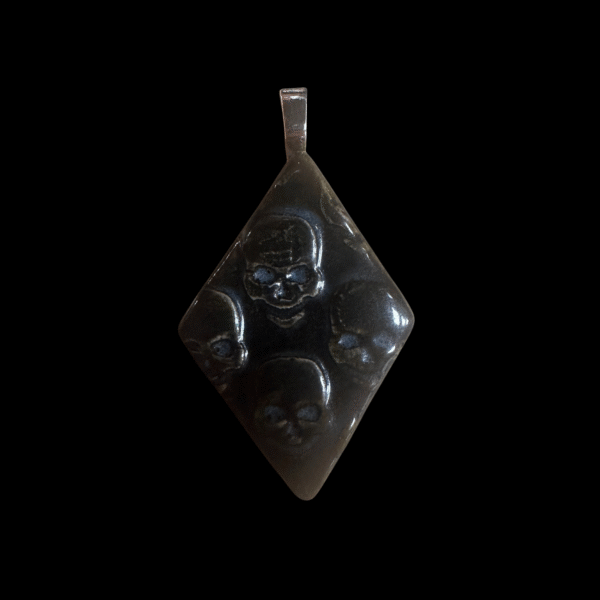 Ceramic Skull Diamond Pendant