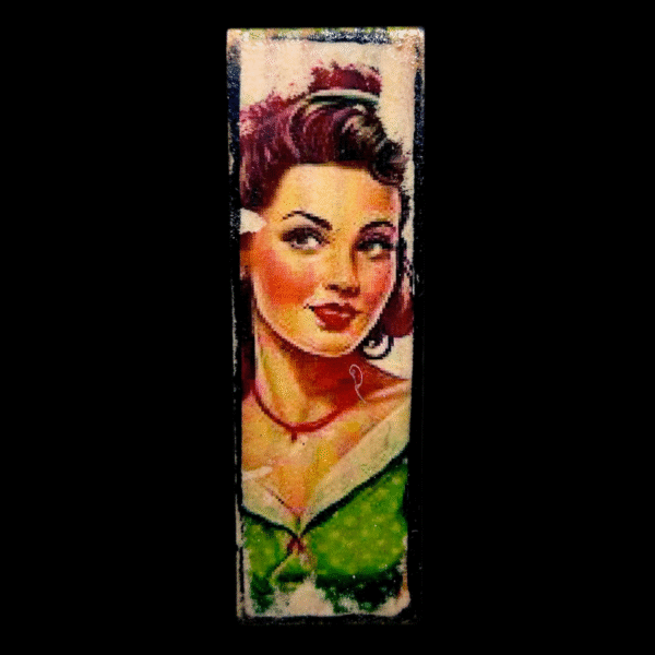 Pinup Girl Magnet