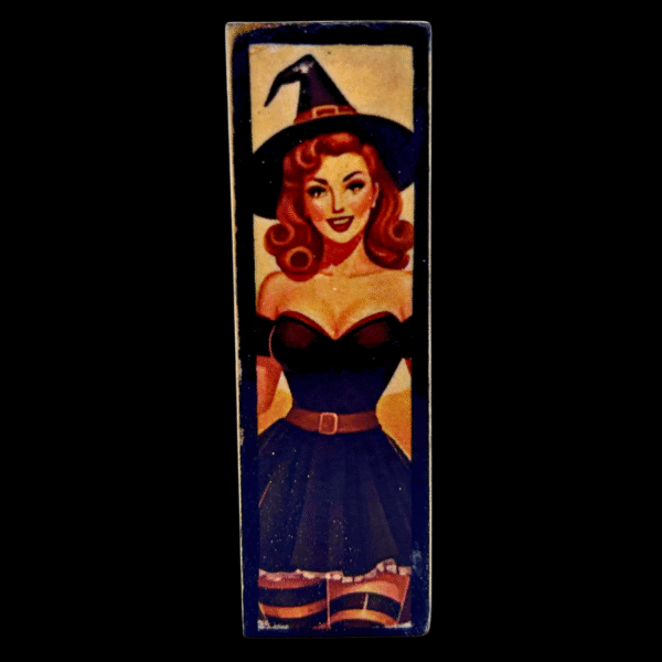 Pinup Girl Magnet